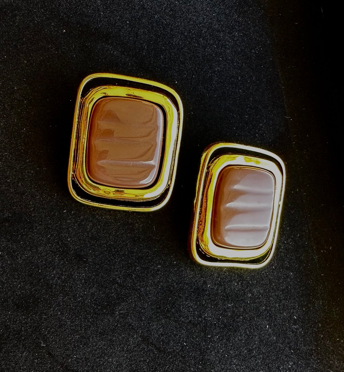 SL square brown earrings