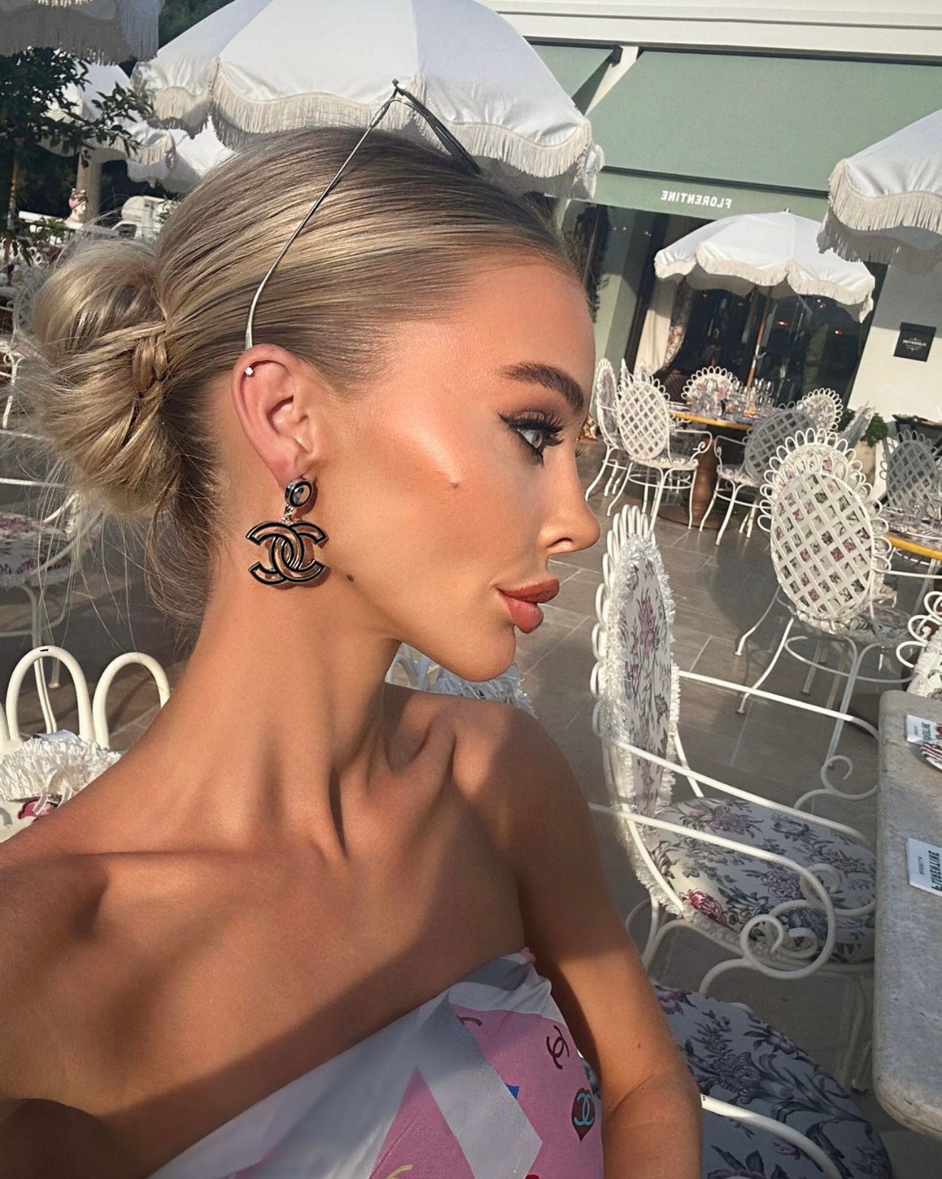 Translucent cc earrings