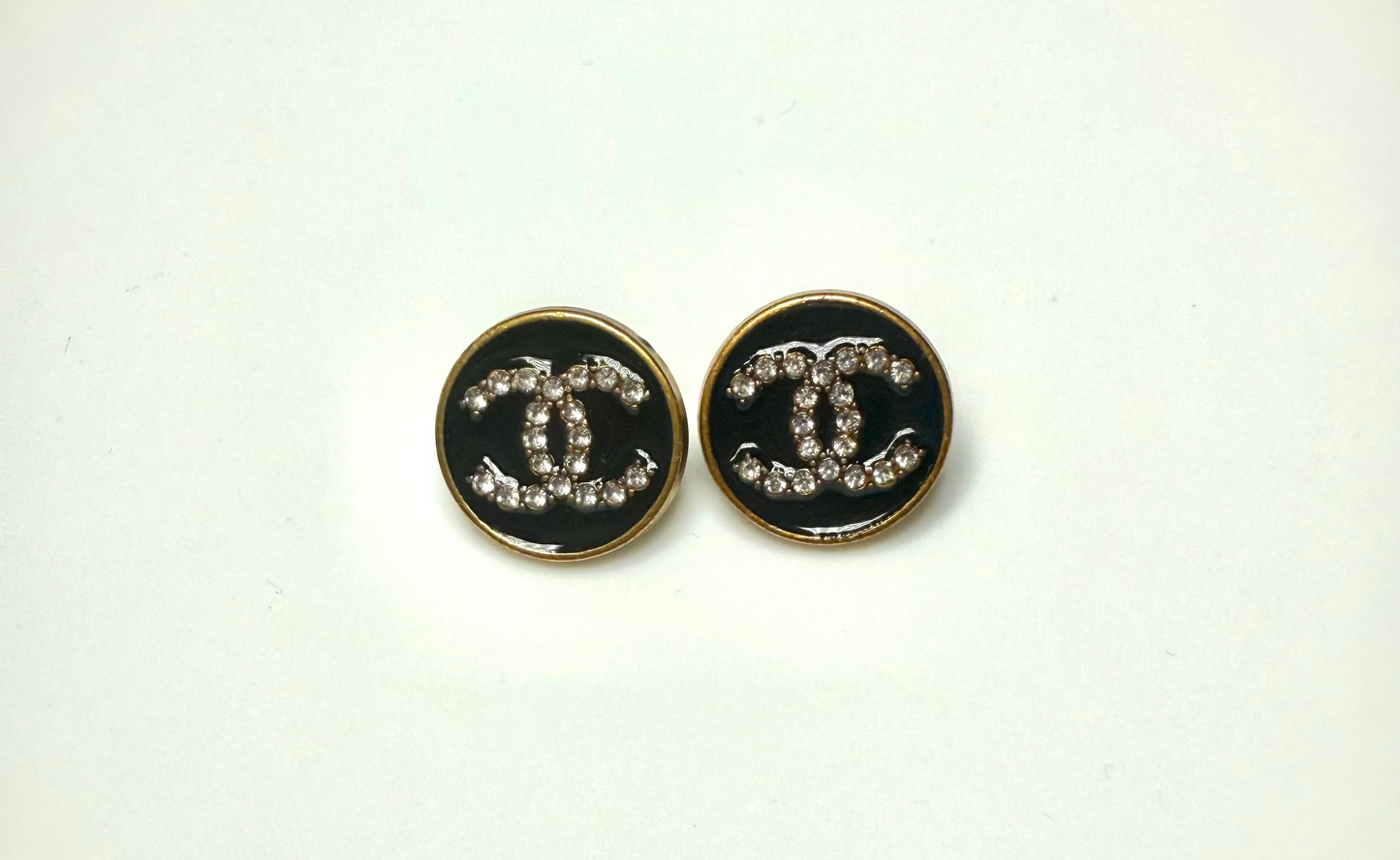 Sorrento black stud