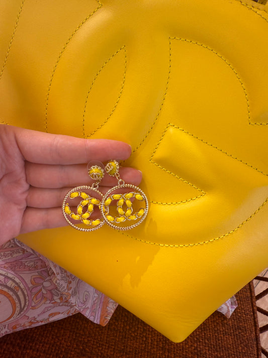 CC Milan earrings in yellow