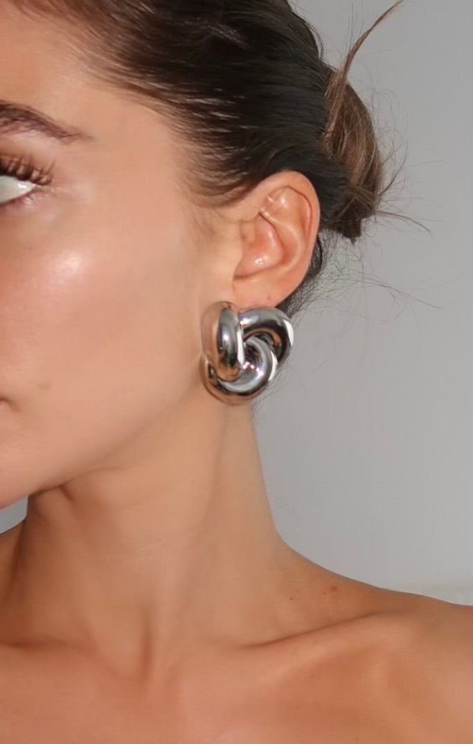 Twist knot silver earrings