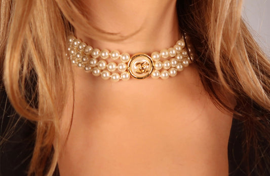 Premium pearl cici choker