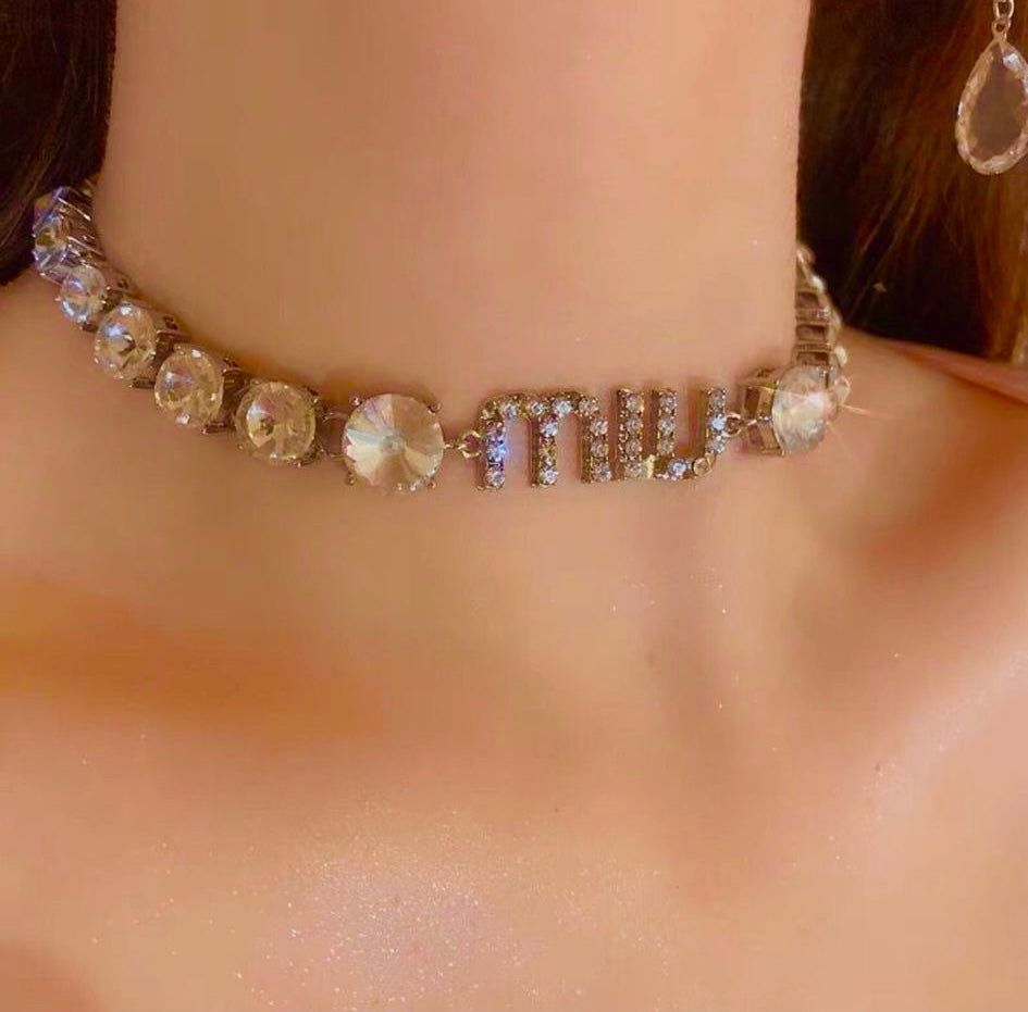 Mu mu silver choker