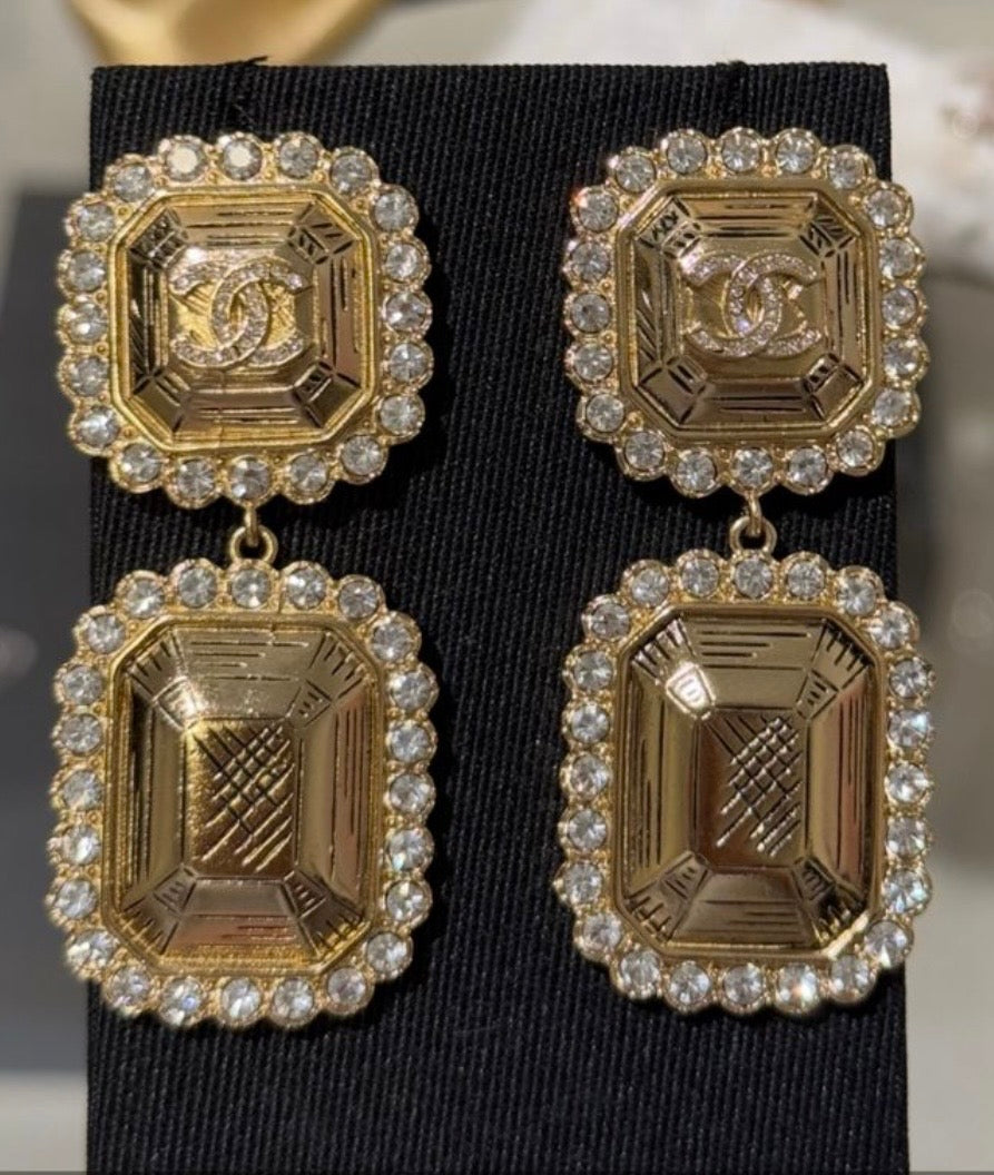 Serene luxe gold earrings